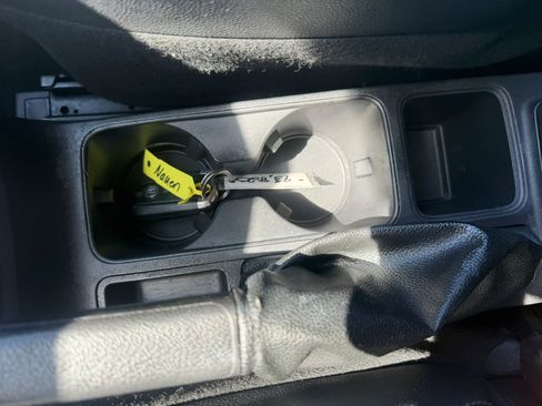 Used 2020 Ford EcoSport Titanium FWD image 23