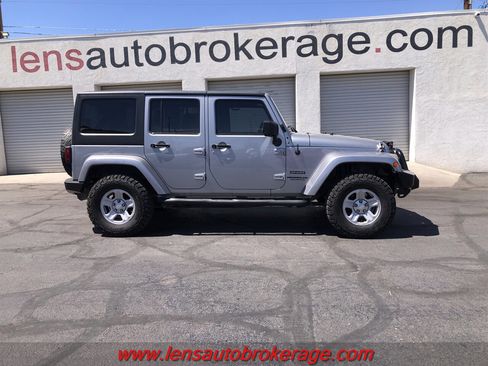 Used 2013 Jeep Wrangler Unlimited Sport w/ Connectivity Group image 1