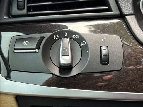 Used 2016 BMW 535i Sedan RWD image 43