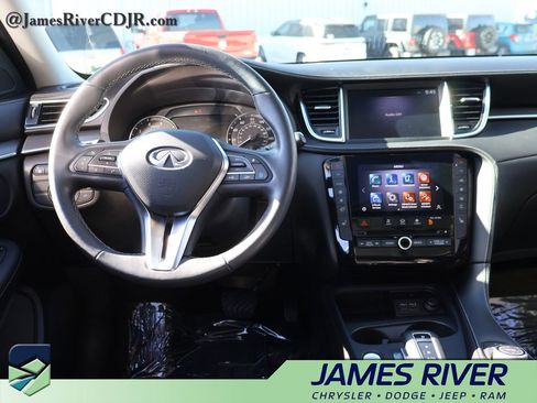 Used 2023 INFINITI QX50 Luxe image 19
