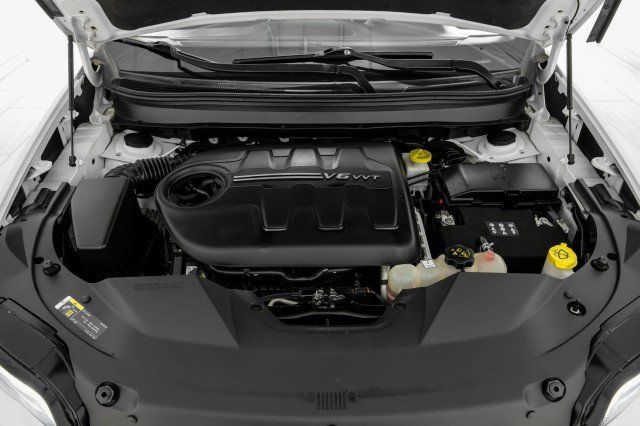 Used 2019 Jeep Cherokee Limited AWD/4WD image 50