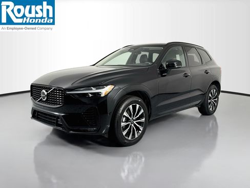 Used 2024 Volvo XC60 B5 Plus w/ Protection Package Premier AWD/4WD image 1
