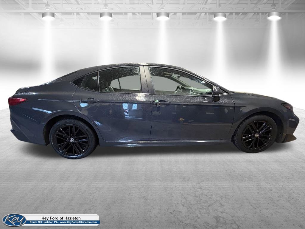 Used 2025 Toyota Camry SE w/ Convenience Package AWD/4WD image 5