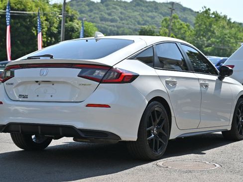 Used 2022 Honda Civic Sport image 5