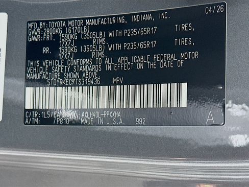 Used 2026 Toyota Sienna XLE FWD image 12