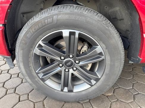 Used 2022 Ford F150 XLT w/ Equipment Group 302A High AWD/4WD image 12