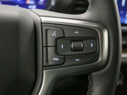 Used 2024 Chevrolet Silverado 1500 LT image 36