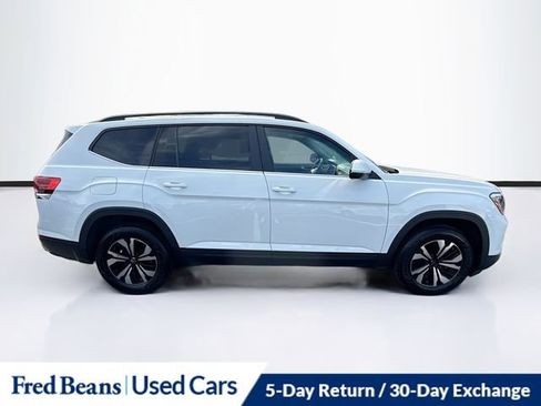 Used 2024 Volkswagen Atlas SE AWD/4WD image 10