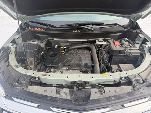 Used 2025 Chevrolet Equinox LT w/ Convenience Package II image 18