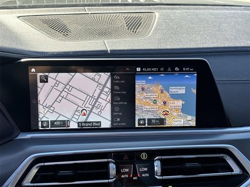 Used 2023 BMW X6 xDrive40i w/ M Sport Package image 31