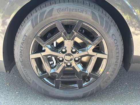 New 2026 Kia Carnival SX w/ SX Dark Edition Package FWD image 16