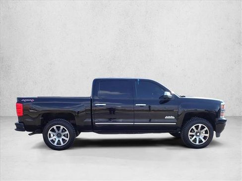 Used 2014 Chevrolet Silverado 1500 High Country w/ High Country Premium Package AWD/4WD image 5