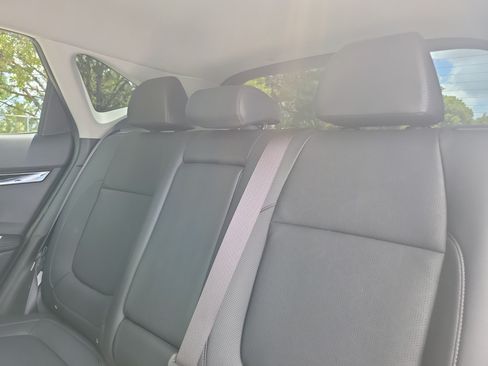 Used 2024 Kia Seltos SX AWD/4WD image 15