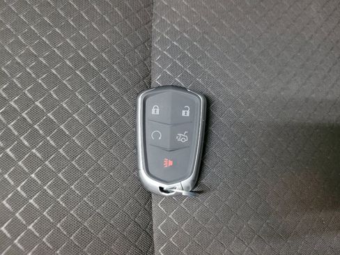 Used 2020 Buick Encore Preferred AWD/4WD image 32