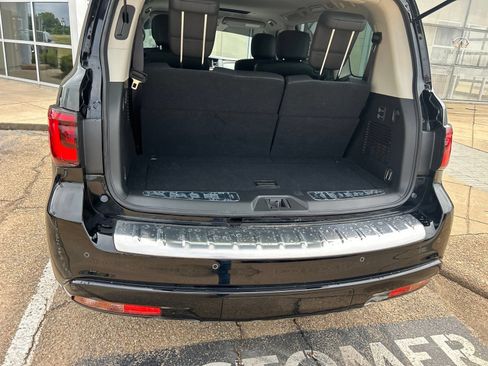 Used 2018 INFINITI QX80 2WD w/ Driver Assistance Package image 55
