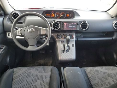 Used 2015 Scion xB image 10