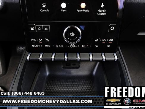 New 2026 GMC Terrain Elevation w/ Elevation Premium Package FWD image 23