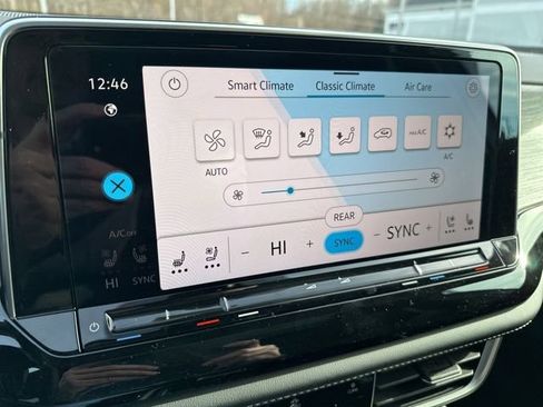 New 2026 Volkswagen Atlas SEL Premium R-Line image 26