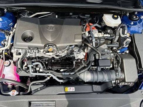 Used 2025 Toyota Camry LE FWD image 24