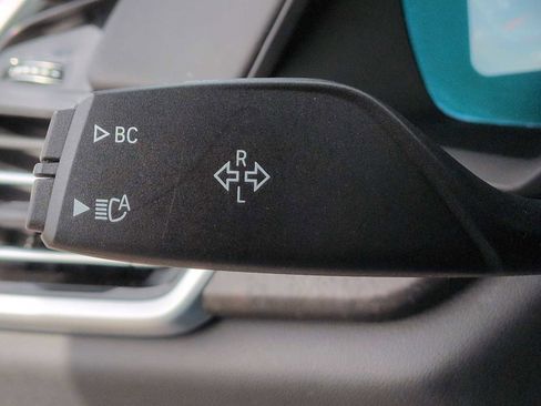 Used 2022 BMW X5 xDrive40i w/ M Sport Package image 27