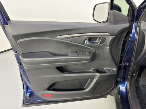 Used 2019 Honda Passport Sport image 35