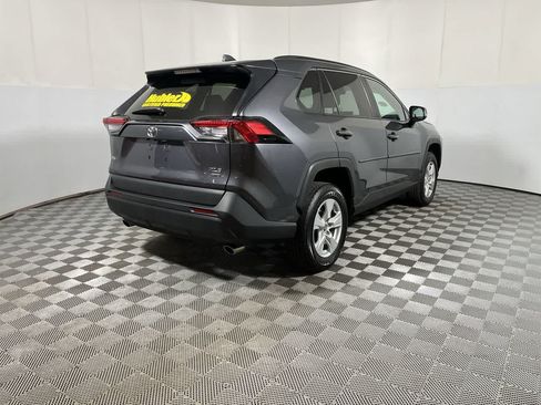 Used 2023 Toyota RAV4 XLE AWD/4WD image 8