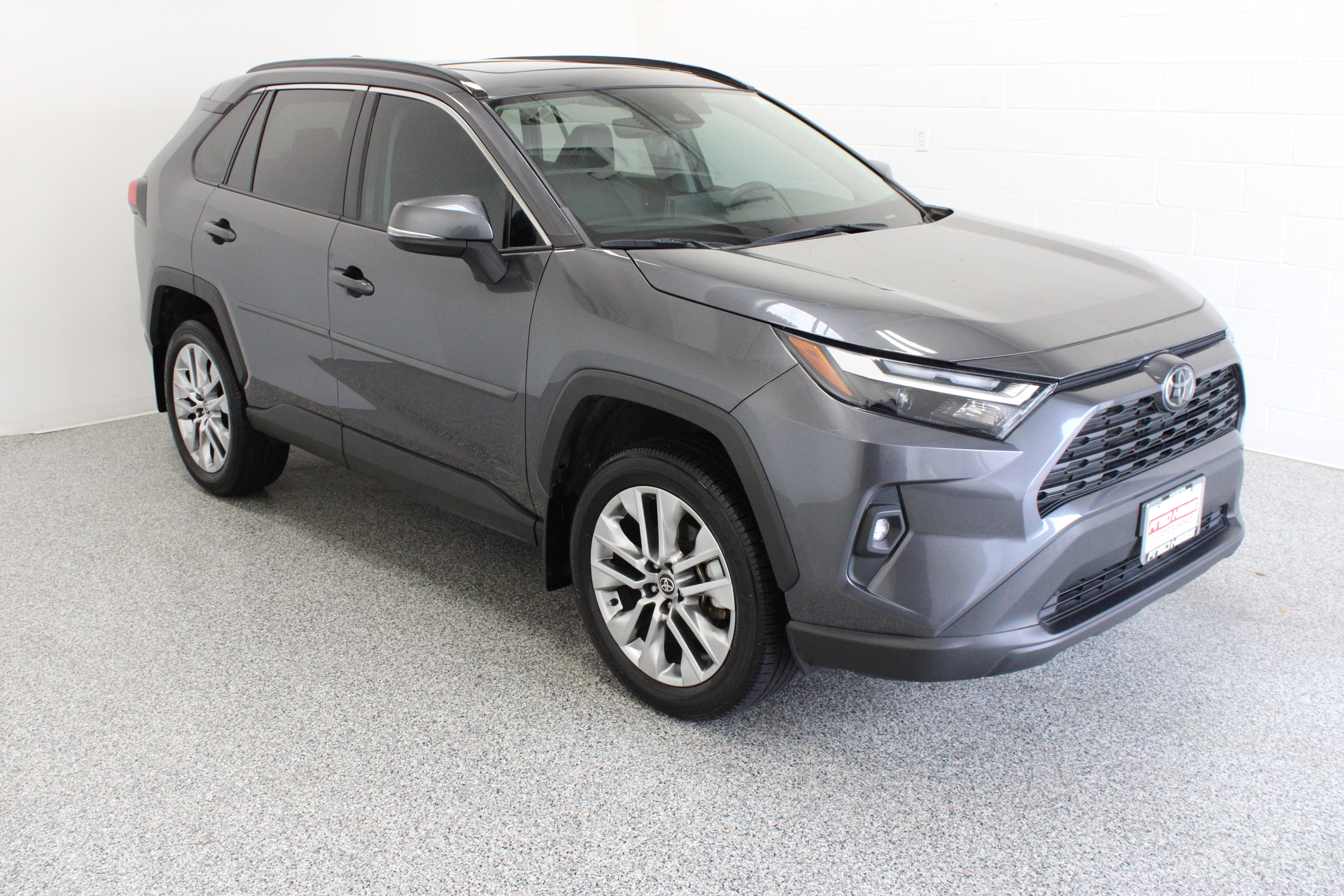Certified 2025 Toyota RAV4 XLE Premium FWD image 4