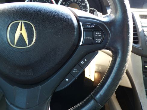 Used 2009 Acura TSX 5-Speed AT with Tech Package image 14