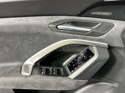 New 2025 Audi SQ5 Prestige AWD/4WD image 10