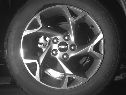 Used 2025 Chevrolet Trax LT FWD image 15