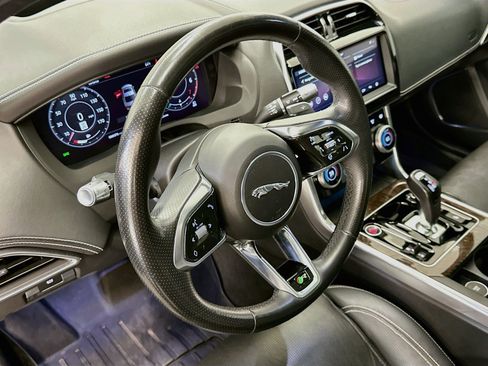 Used 2020 Jaguar XE R-Dynamic S AWD/4WD image 18