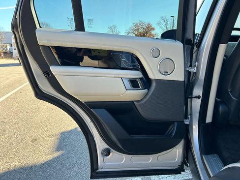 Used 2021 Land Rover Range Rover Westminster Edition image 30