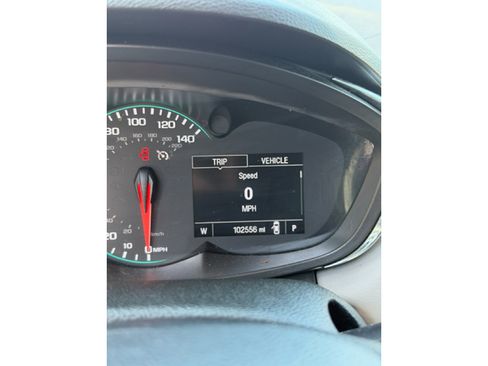 Used 2019 Chevrolet Trax LT w/ Driver Confidence Package image 8