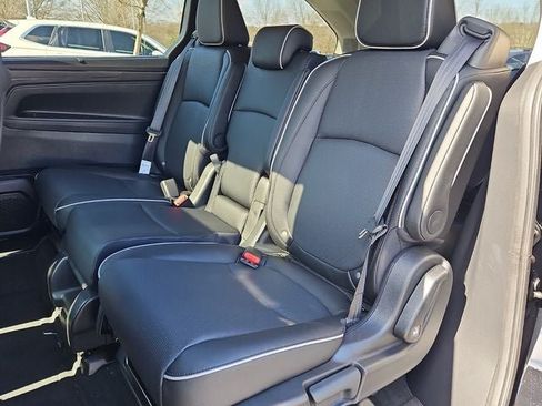 Certified 2026 Honda Odyssey Elite image 5
