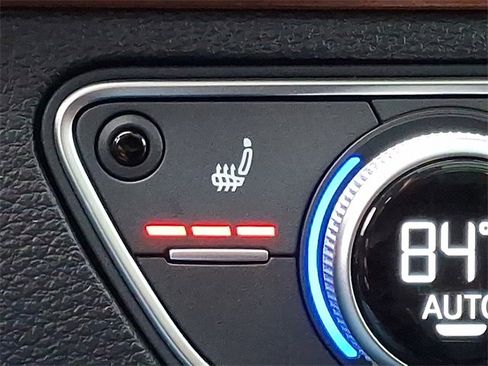 Used 2023 Audi Q5 2.0T Premium w/ Convenience Package image 26