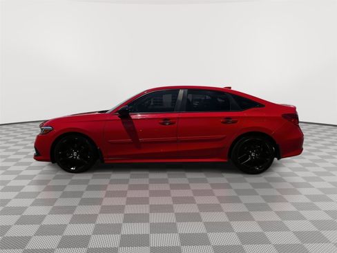 Certified 2022 Honda Civic Sport image 3