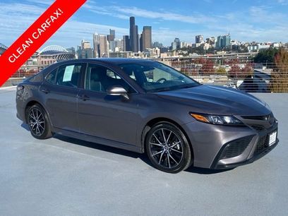 Used 2024 Toyota Camry SE