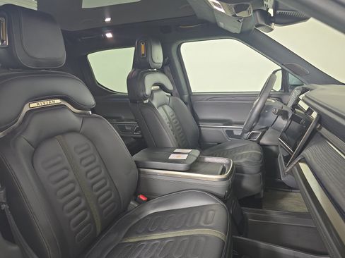 Used 2024 Rivian R1T Adventure AWD/4WD image 23