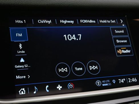 New 2025 Cadillac XT6 Luxury image 28