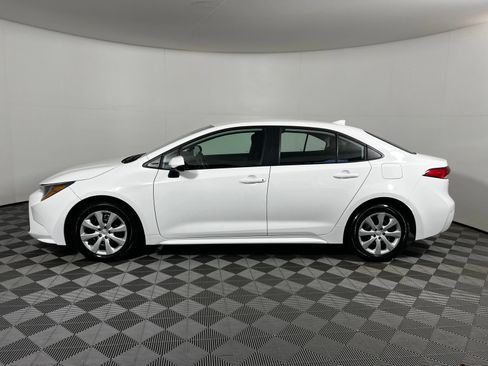 Certified 2024 Toyota Corolla LE FWD image 8
