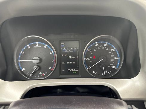 Used 2018 Toyota RAV4 XLE w/ Plus Extra Value Package AWD/4WD image 11