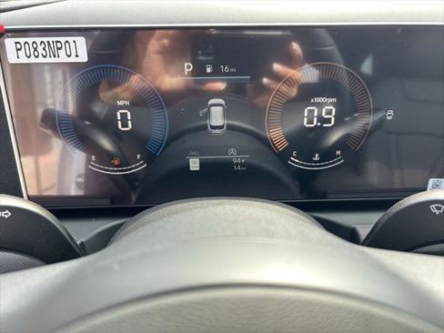 New 2025 Hyundai Tucson XRT image 16