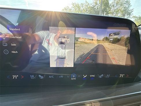 New 2025 Chevrolet Suburban High Country image 16