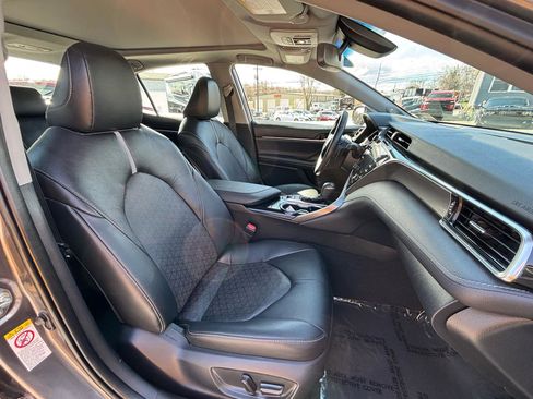 Used 2018 Toyota Camry XSE w/ Audio Package image 15