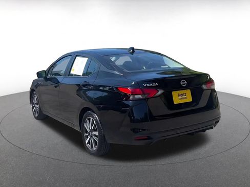 Used 2025 Nissan Versa SV FWD image 9