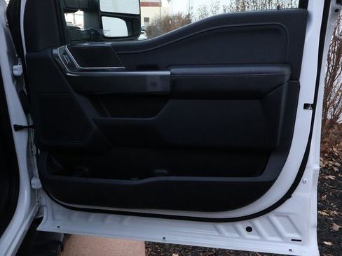 Used 2022 Ford F150 XLT w/ Equipment Group 302A High image 8