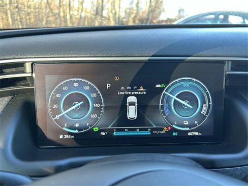 Certified 2022 Hyundai Tucson Limited w/ Cargo Package image 31