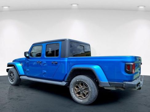 Used 2021 Jeep Gladiator Sport AWD/4WD image 19