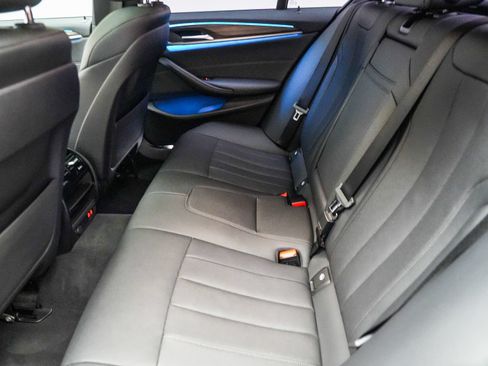 Used 2023 BMW 530e w/ M Sport Package RWD image 20