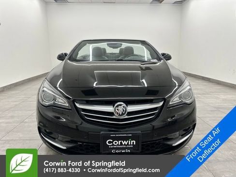 Used 2018 Buick Cascada Premium image 7
